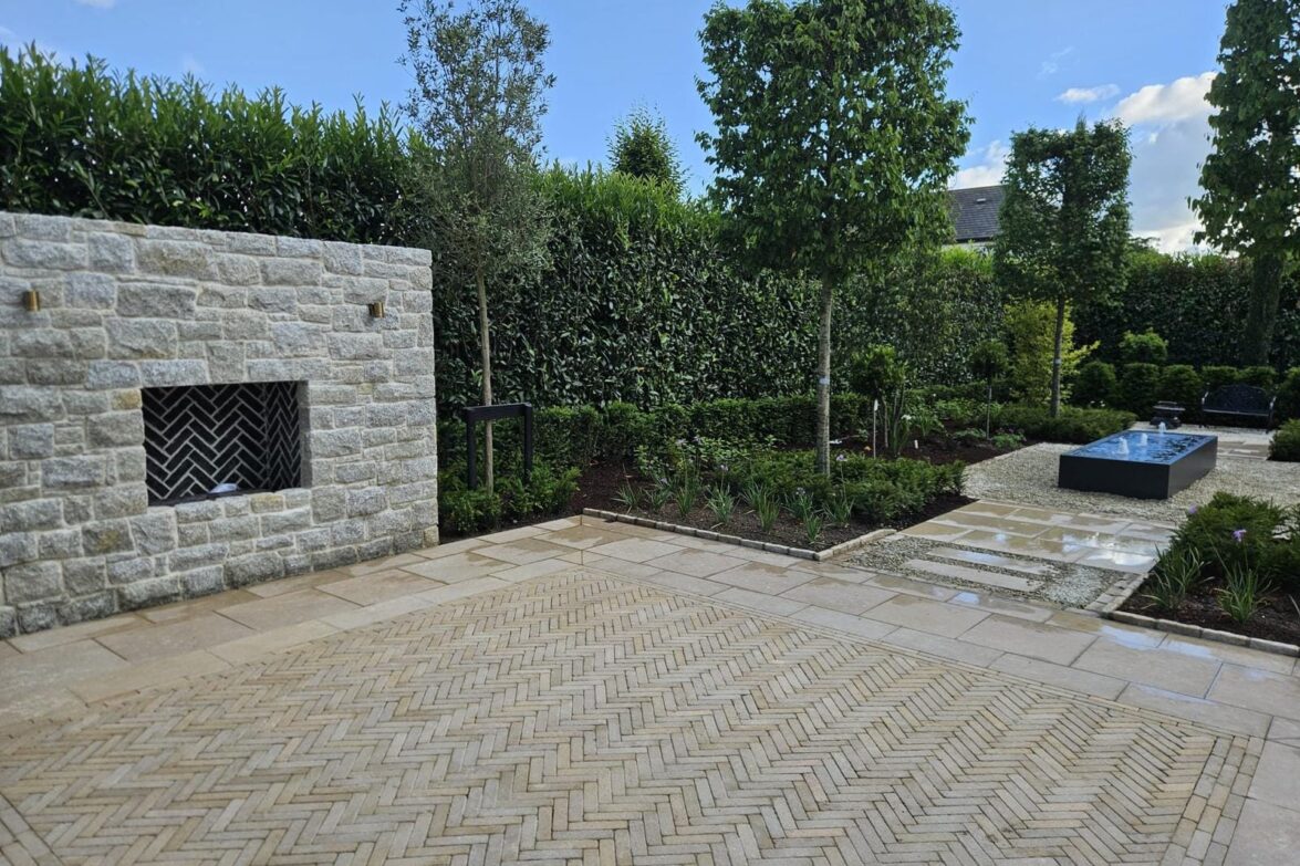 Limestone in the cold Limestone in the cold